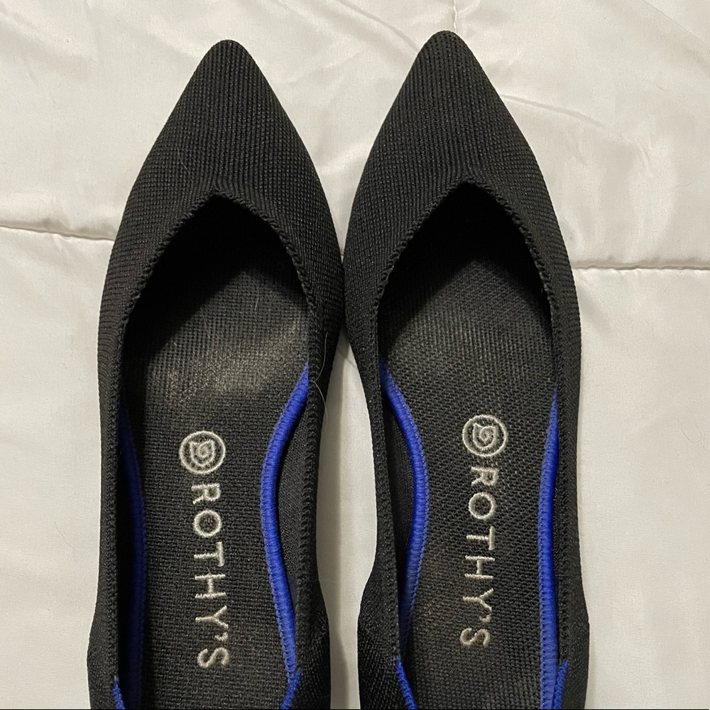 Black Solid Rothy’s flats, Size 9